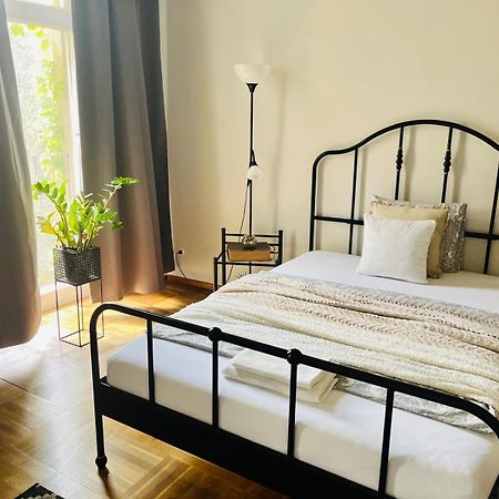 Beautiful City Centre Apartment Viena Exterior foto